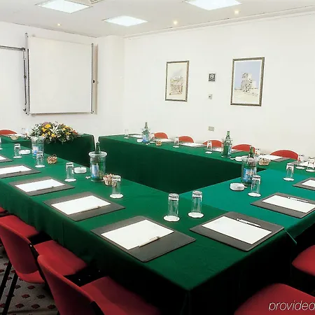 Belstay Venezia Mestre 4* מרגרה